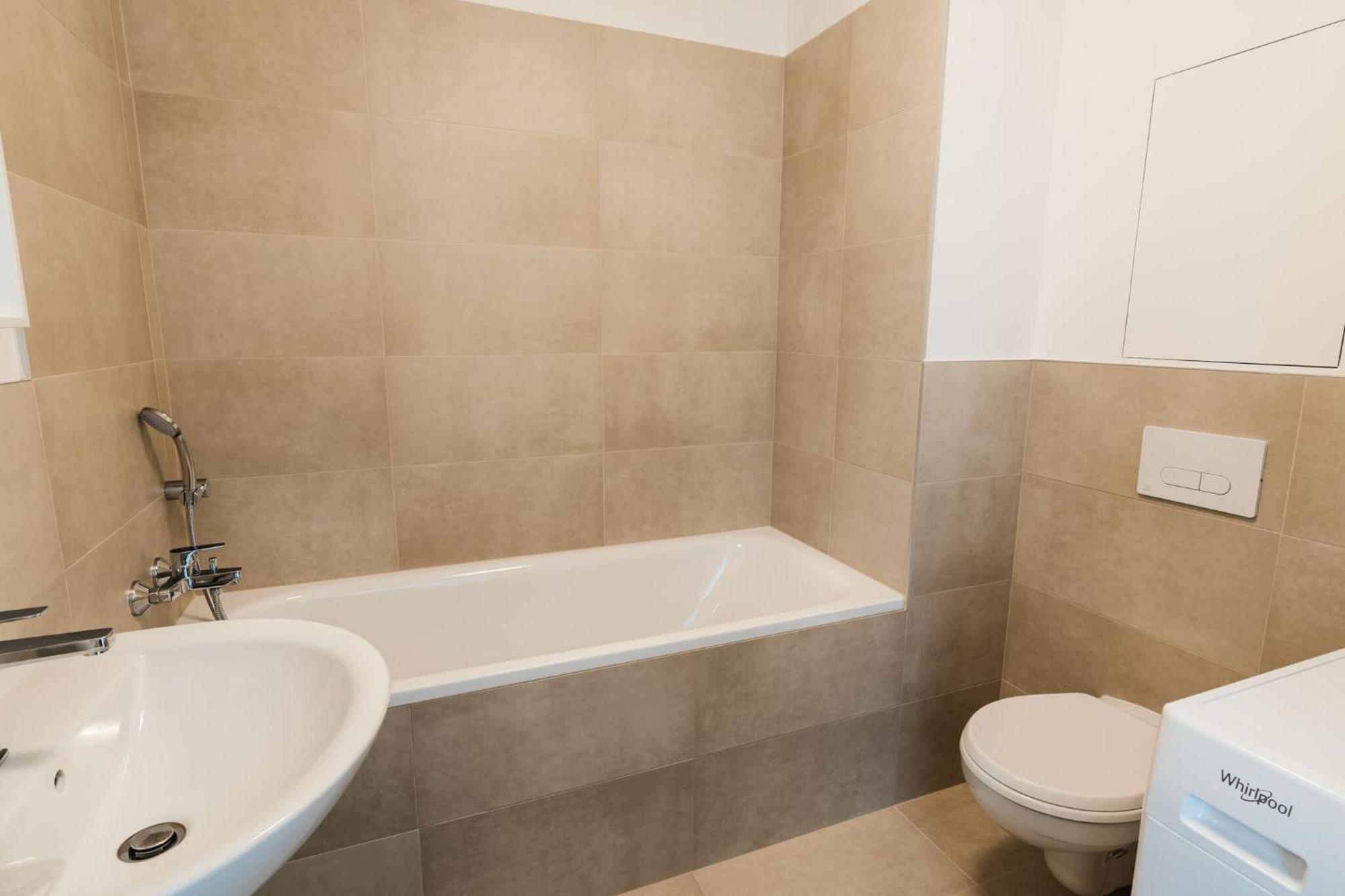 Urban & Green By Ambiente Apartment Pressburg